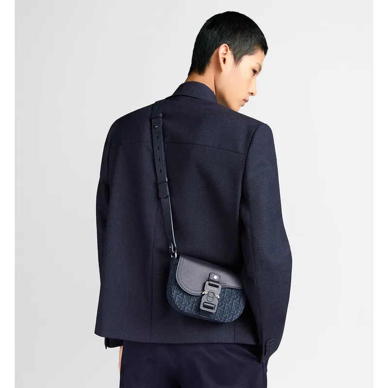D-ior Blue Denim Oblique Pattern Crossbody Bag With Leather Accents size:19×13×4cm #A54113 D-ior Blue Denim Oblique Pattern Crossbody Bag With Leather Accents size:19×13×4cm #A54113
