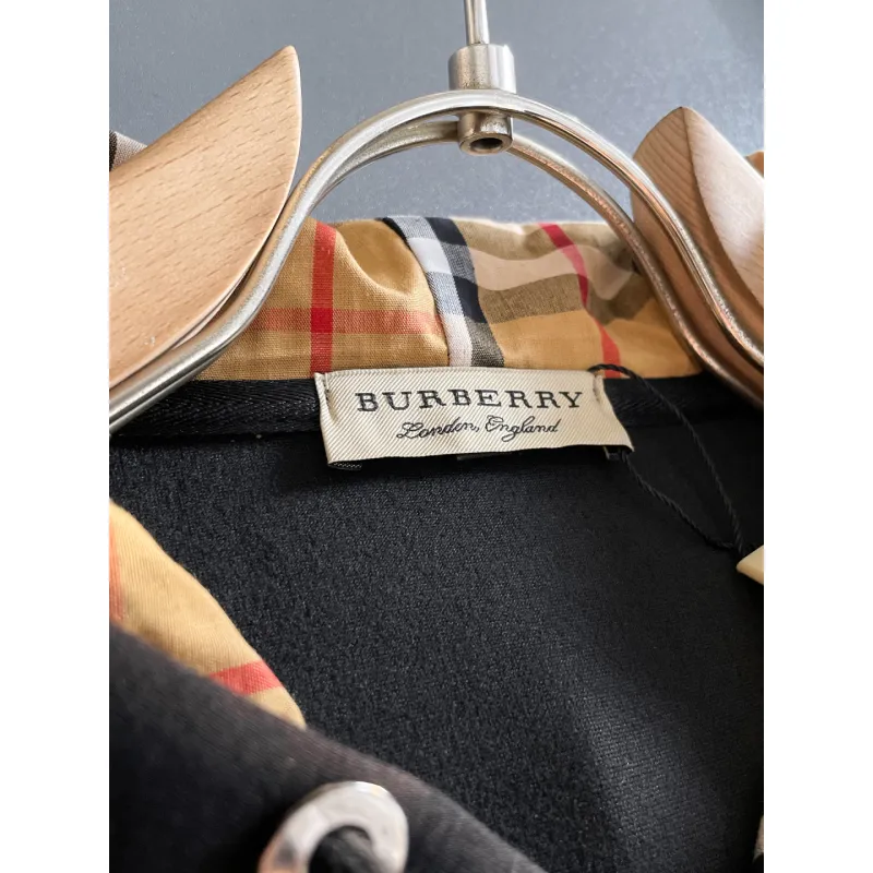 Burberry Tracksuits for Mens long tracksuits #A58878