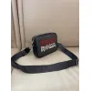 Fendi Messenger Bag Size:22×15×5cm #A48043 Fendi Messenger Bag Size:22×15×5cm #A48043
