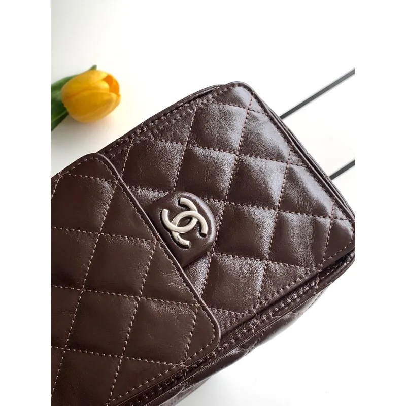 Chanel Quilted Hobo Drawstring Bucket Bag 20-22-12.5cm #A63815