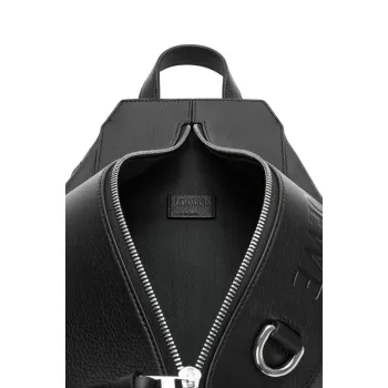 Loewe Black Leather Backpack With Distinctive Zipper And Branding For Modern Urban Style #A50064