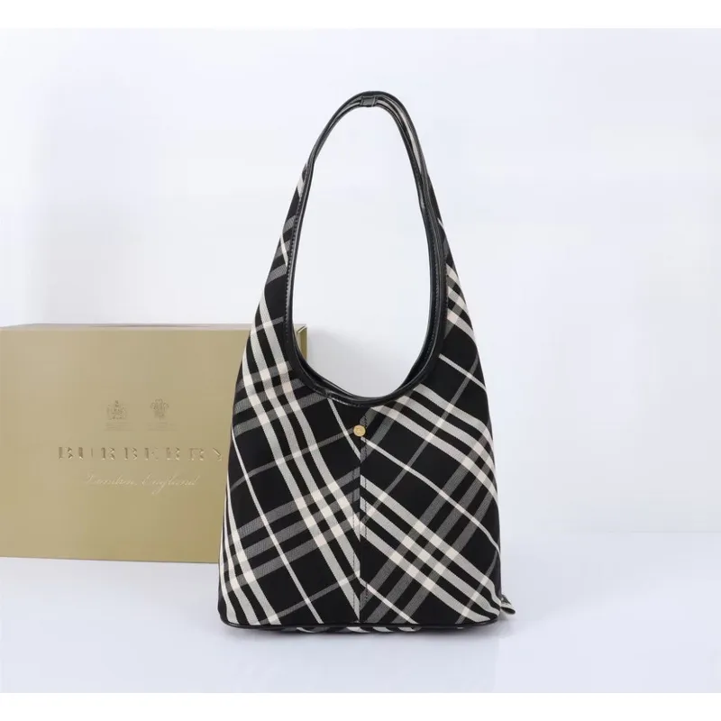Womens Burberry Shoulder Bag for Everyday Use #A45668