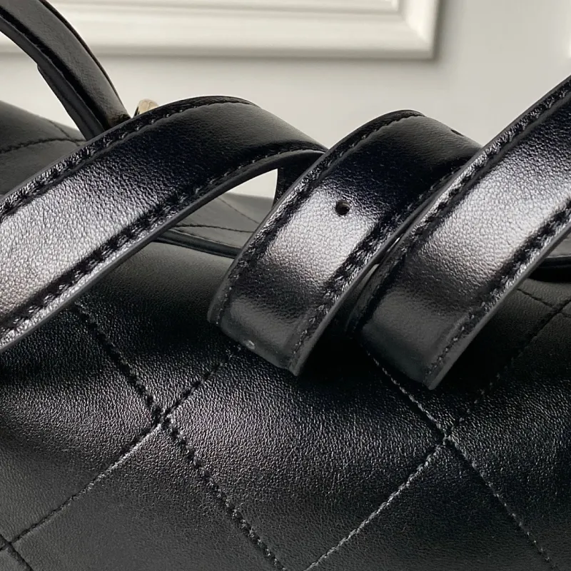Chanel AS6139 Lambskin Hobo Shoulder Bag 32x24x12cm #A64995