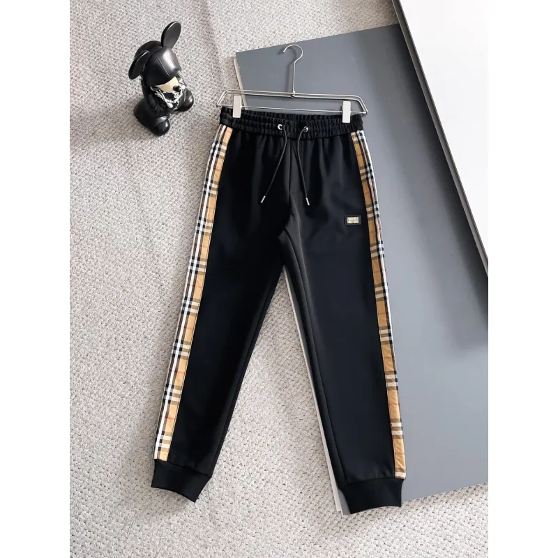 Burberry Tracksuits for Mens long tracksuits #A58877