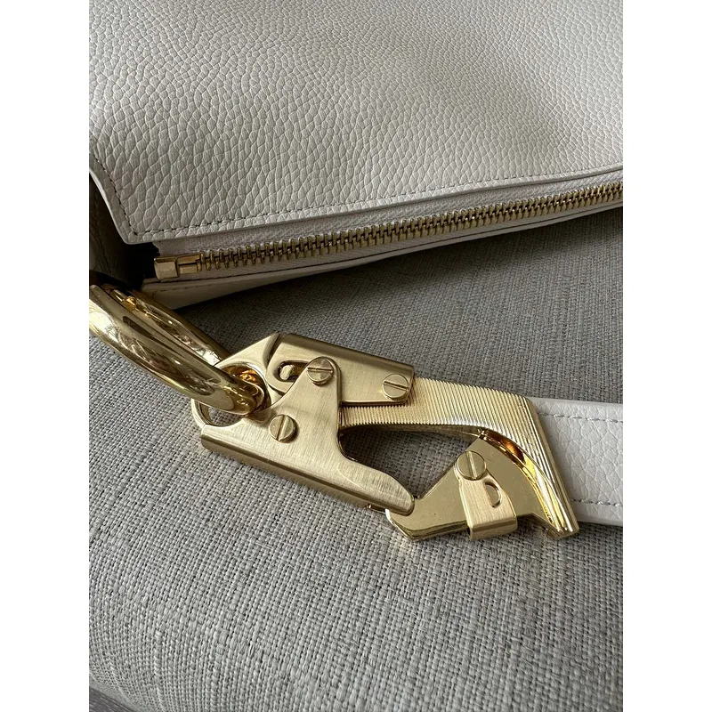 Burberry Hobo bags and purses for Women #A49780