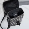 Vertical flip messenger bag for Man #A56192