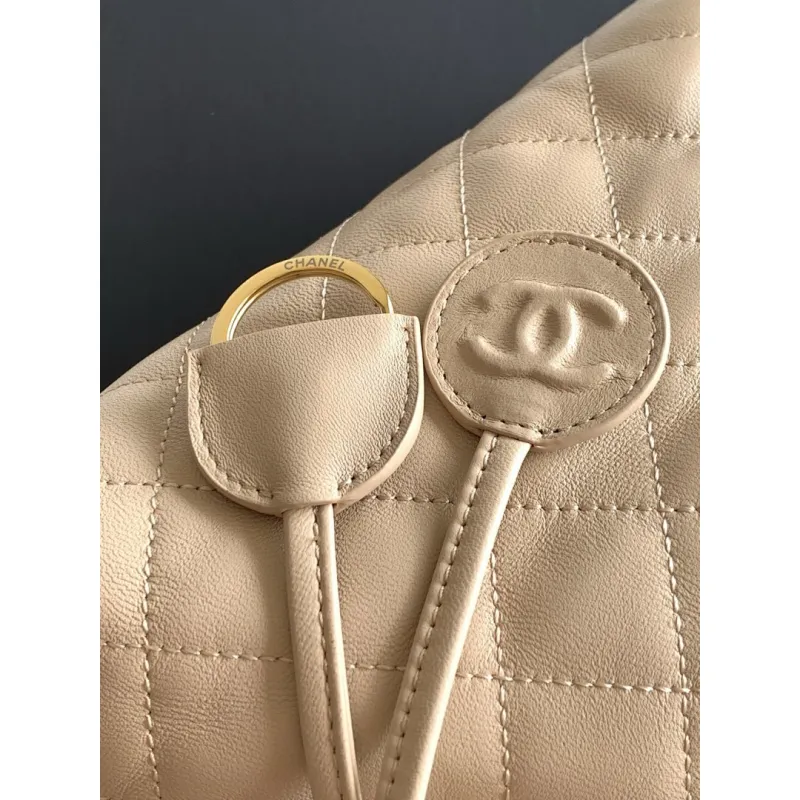 Chanel 26S Quilted Drawstring Bucket Bag, 17 x 22 x 8 cm #A63225