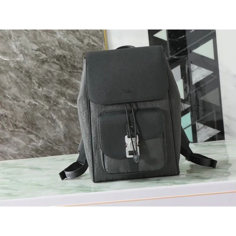 D-ior Mens Grey Oblique Canvas & Grained Leather Backpack - Stylish Luxury for Daily & Travel Use H870 #A57315