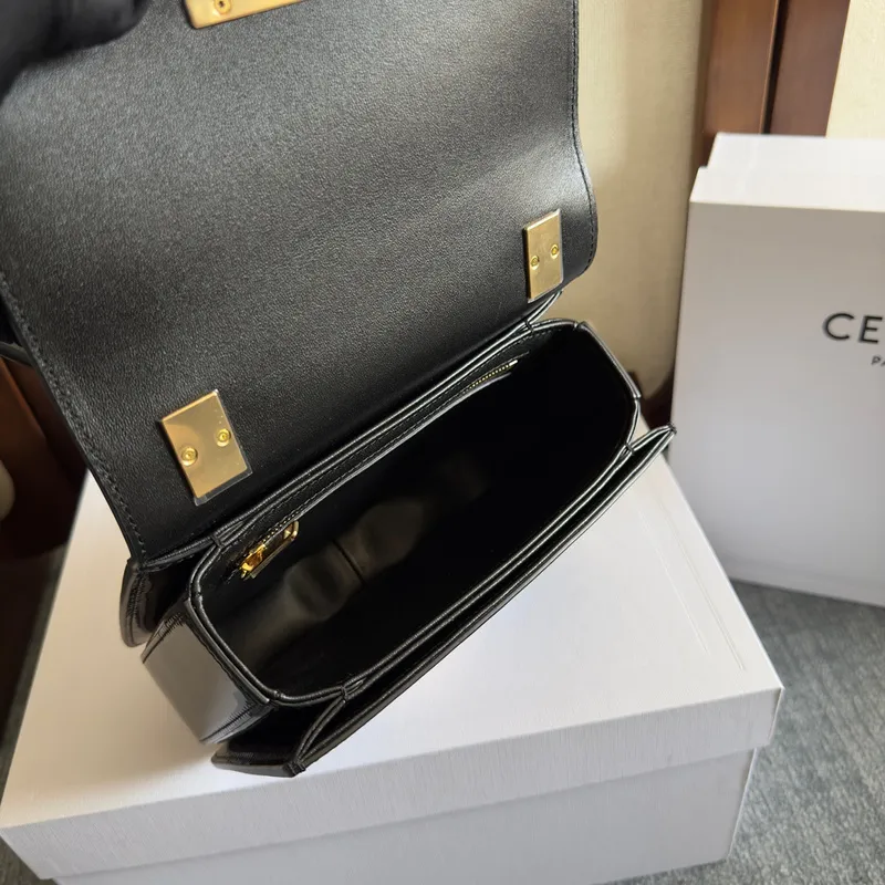 Chic Black Patent Leather Celine Handbag With Signature Gold Hardware For Fashionistas size:18×13×6cm #A54348