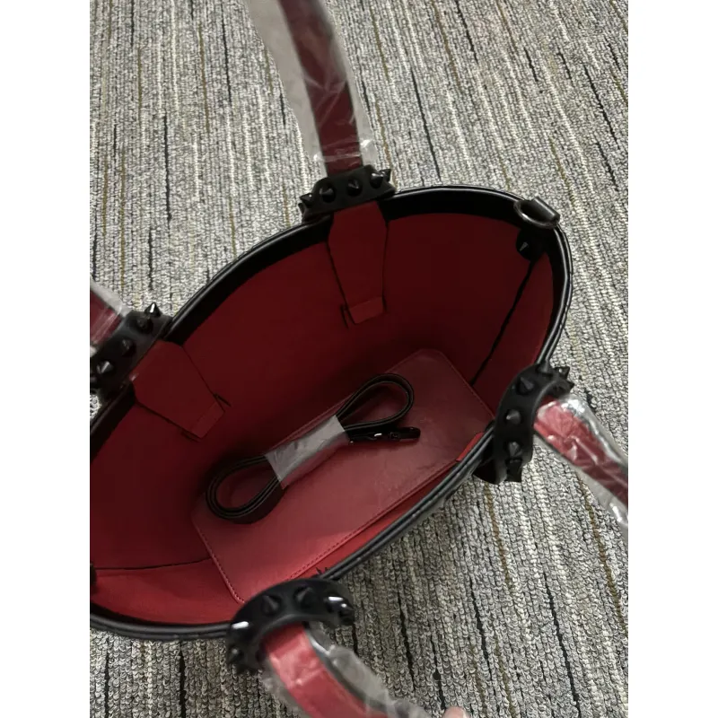 CL Redbottom handbag/Shoulder Bag Black/Red #A36775