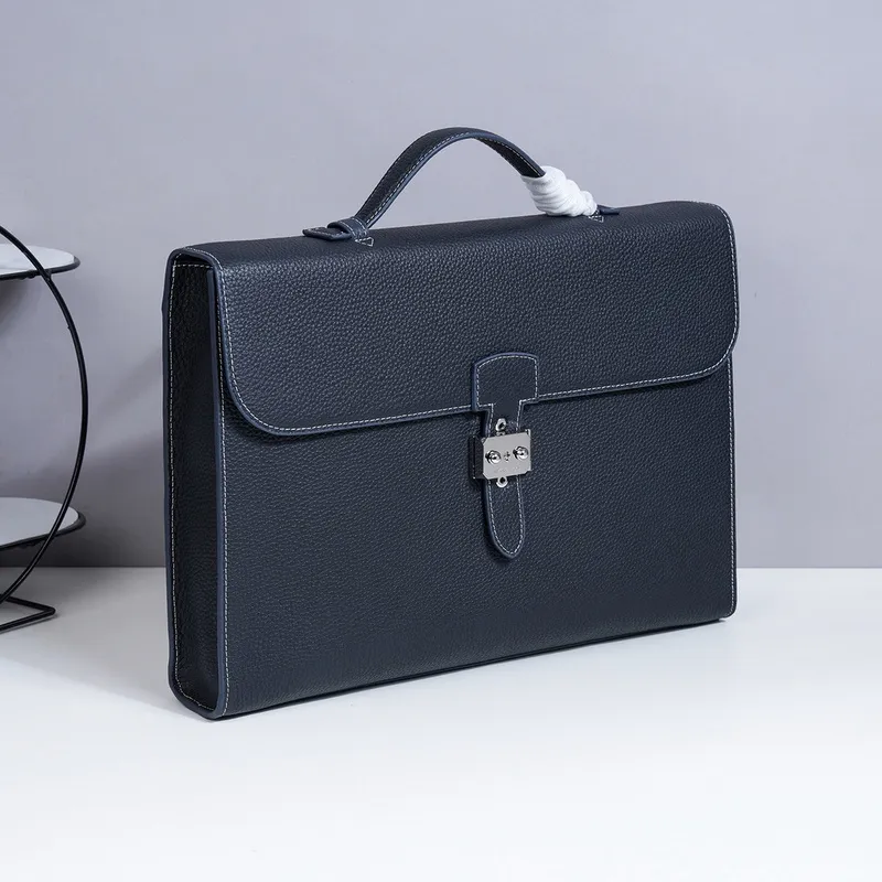 Hermes Leather Briefcase Collection: Timeless Design for the Discerning Professional size:39×29×6cm #A53668