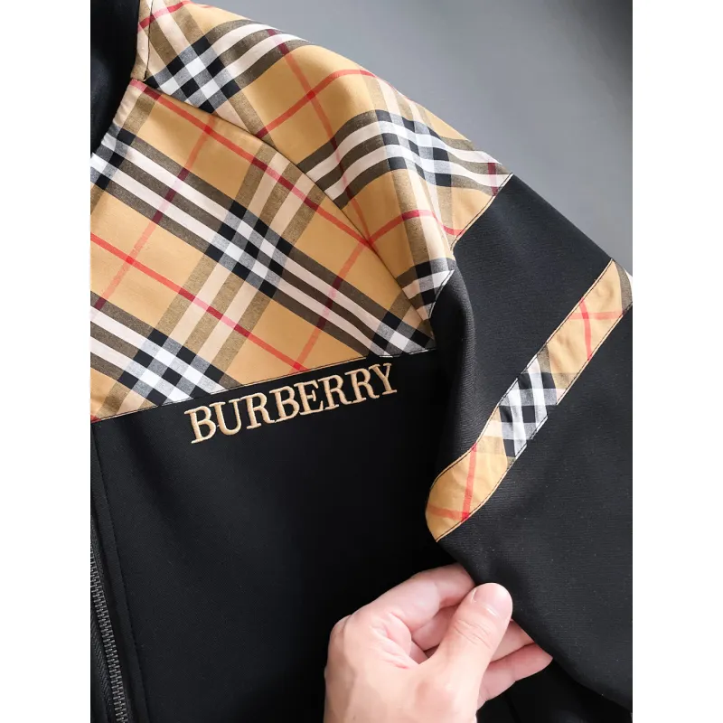 Burberry Tracksuits for Mens long tracksuits #A58851