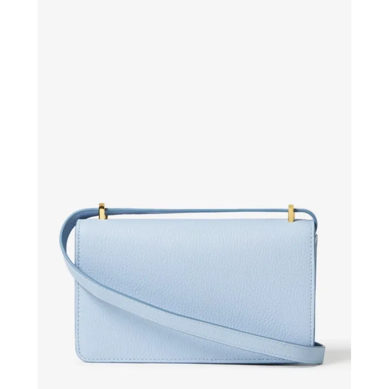 Stylish Burberry Handbags Showcasing Classic Design and Trendy Colors #A50419