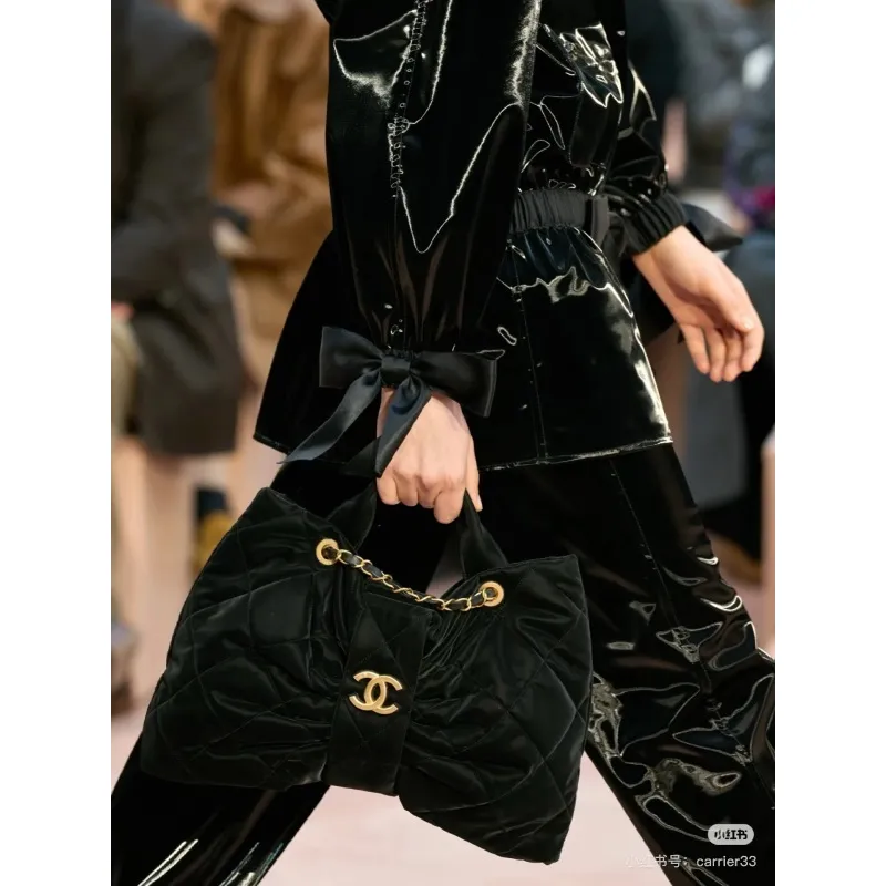 Chanel Quilted Leather Handbag S5851 #A55695