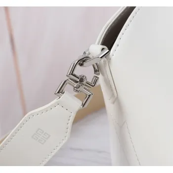 Givenchy Antigona Handbags In Sophisticated Shades For Timeless Luxury Looks #A52341