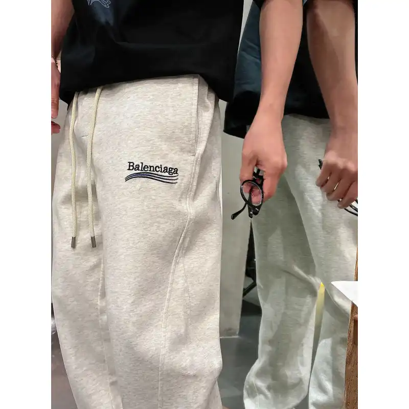 Balenciaga Pants for MEN #A60783