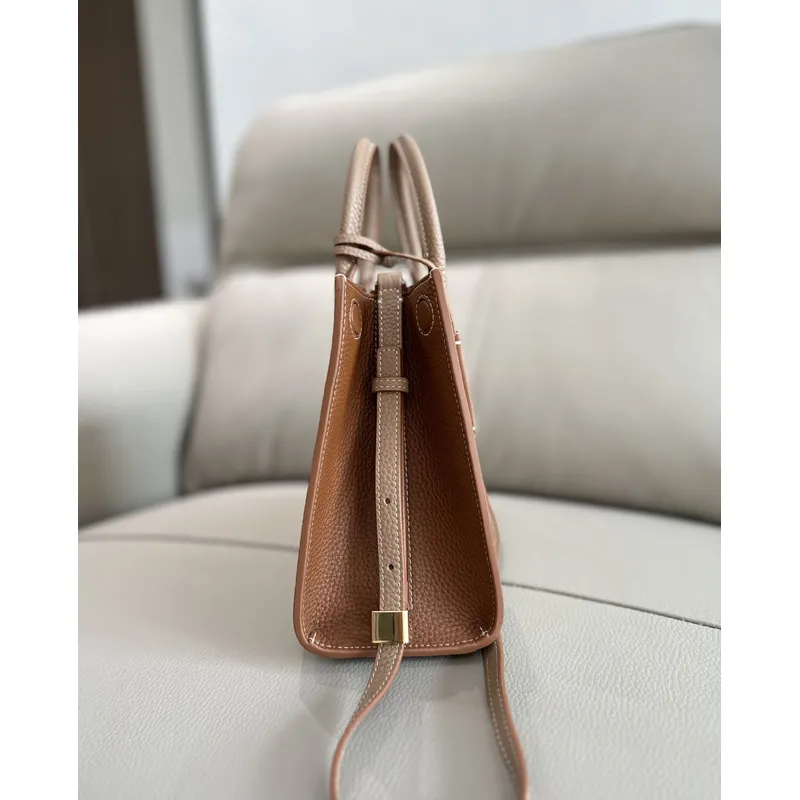 Burberry Handbag Two Tone Leather &amp Gold “TB” Logo Epitomizing Sophisticated Elegance size:27×11×20cm #A54200