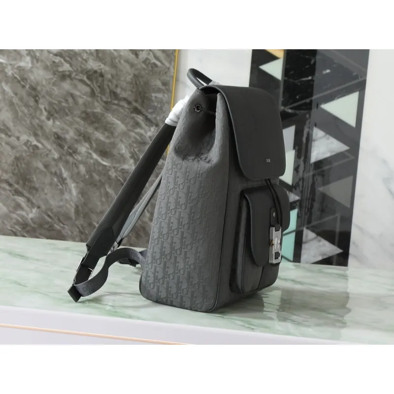 D-ior Mens Grey Oblique Canvas & Grained Leather Backpack - Stylish Luxury for Daily & Travel Use H870 #A57315