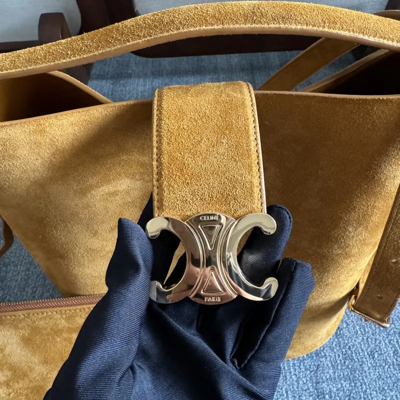 MEDIUM LOUISE BAG IN SUEDE CALFSKIN #A49282