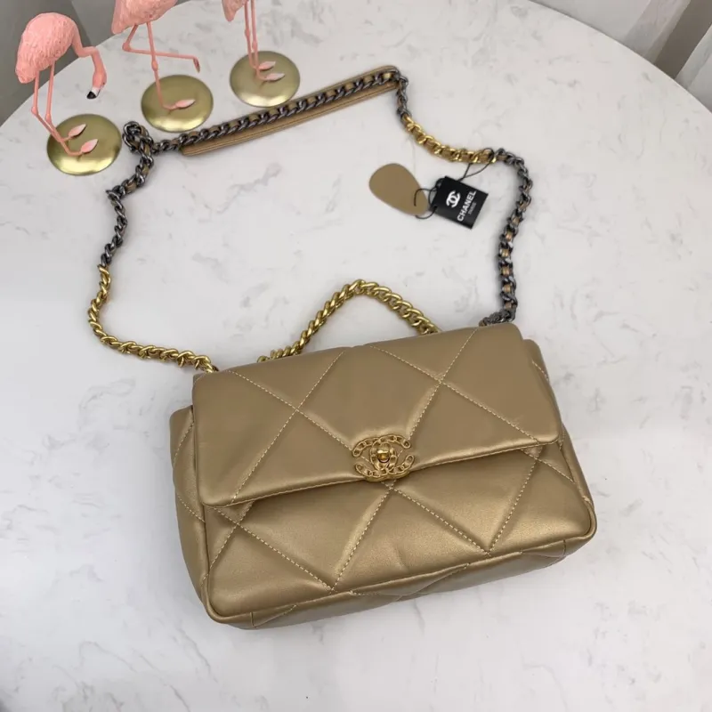 Chanel shoulder bags #99902463