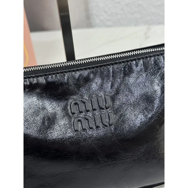 Miu Miu Ribbon Oil-Wax Leather Shoulder Bag 21×12.5×9.5cm #A65026