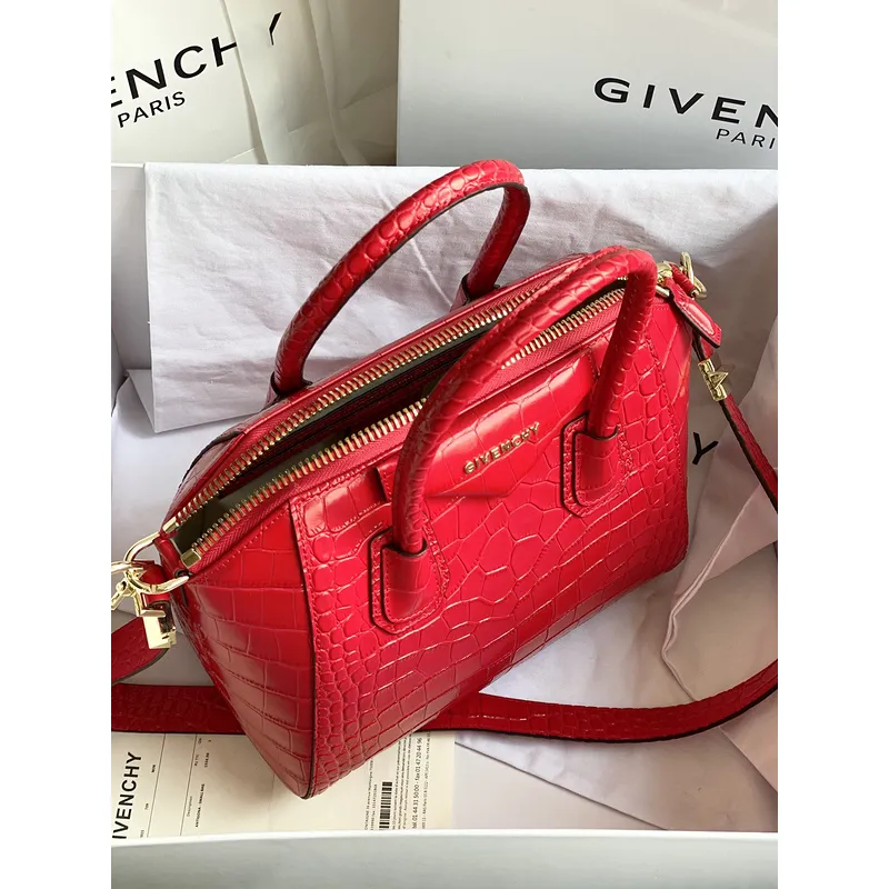 Givenchy Handbags Antigona tote #A49609