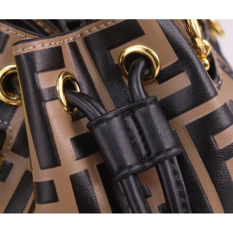 Fendi AAA+ Handbags #999928654