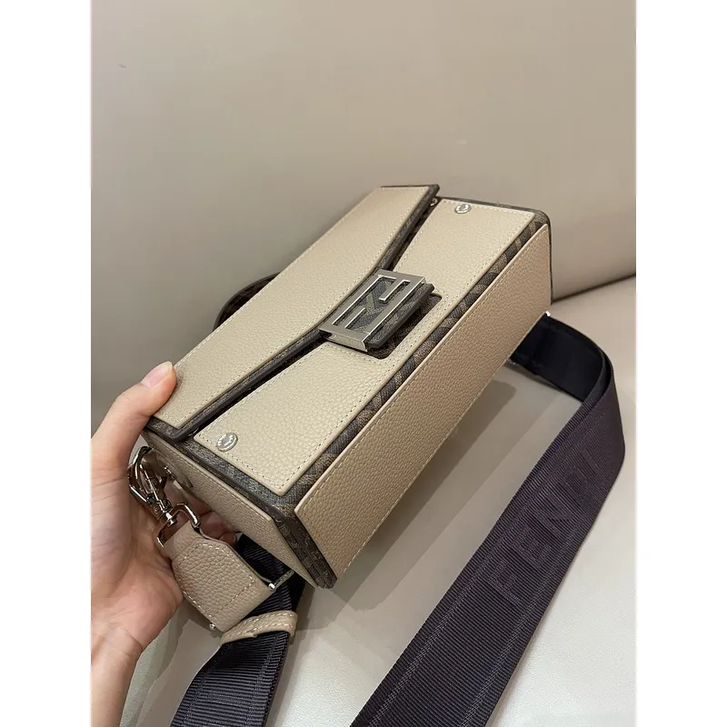 Baguette Soft Trunk Leather Multicolour Size:22*13*6.5cm #A49093