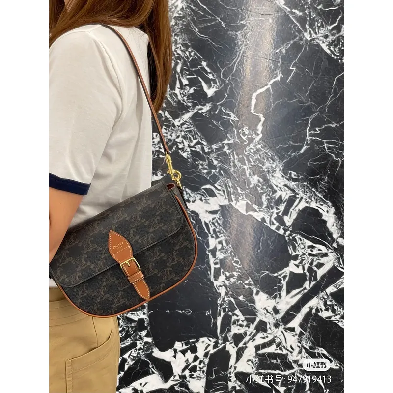 Celine Triomphe Pattern Saddle Bag in Brown and Black for Timeless Elegance size:20×14×5cm #A54102