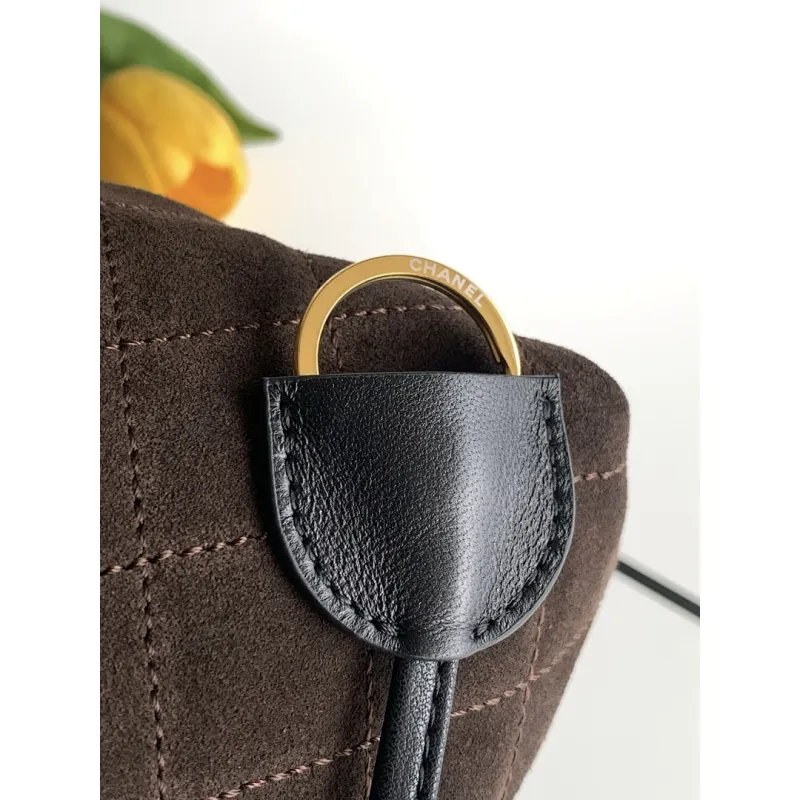 Chanel 26S Quilted Drawstring Bucket Bag, 17 x 22 x 8 cm #A63221
