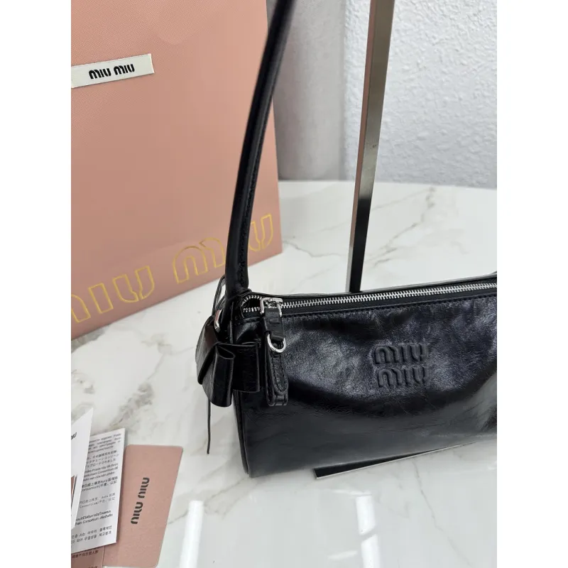 Miu Miu Ribbon Oil-Wax Leather Shoulder Bag 21×12.5×9.5cm #A65026