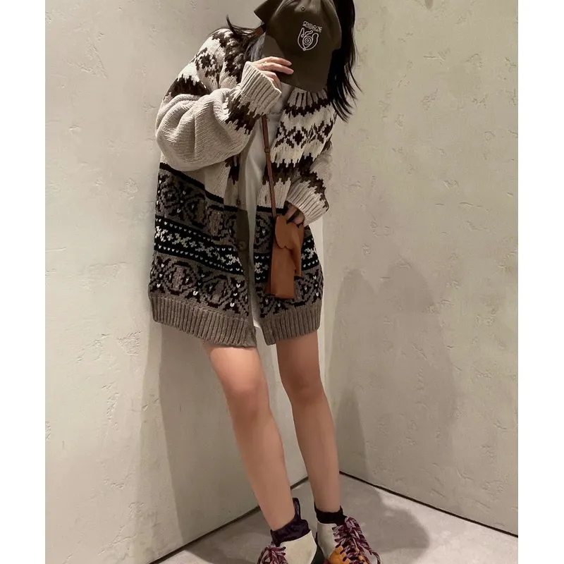 LOEWE Chic Orange Leather Crossbody Phone Bag with Minimalist Design size:19×8×4cm #A54101