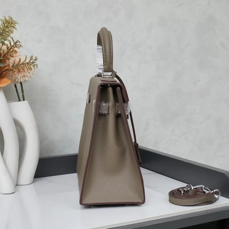 Hermès Kelly Handbags 25CM #A57784