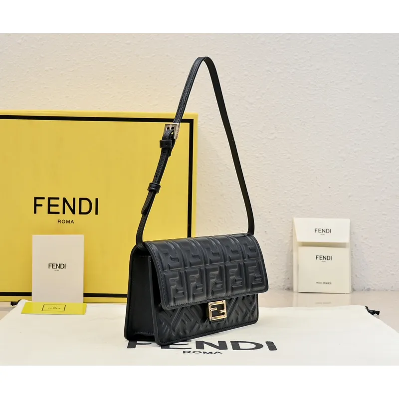 Chic Black Fendi Crossbody Bag With Embossed FF Motif And Chain Strap For Timeless Style size:21×5×11cm #A54311 Chic Black Fendi Crossbody Bag With Embossed FF Motif And Chain Strap For Timeless Style size:21×5×11cm #A54311
