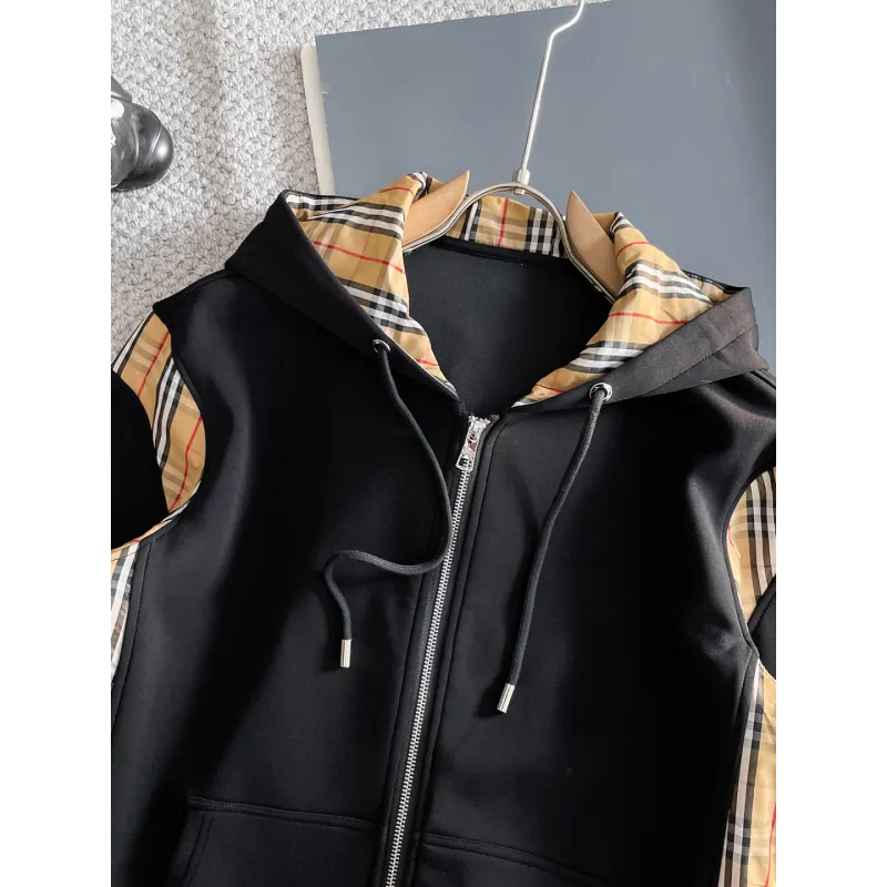 Burberry Tracksuits for Mens long tracksuits #A58848