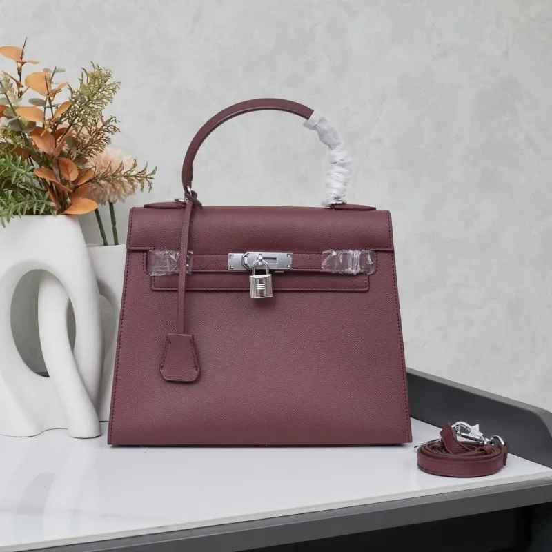 Hermès Kelly Handbags 25CM #A57784