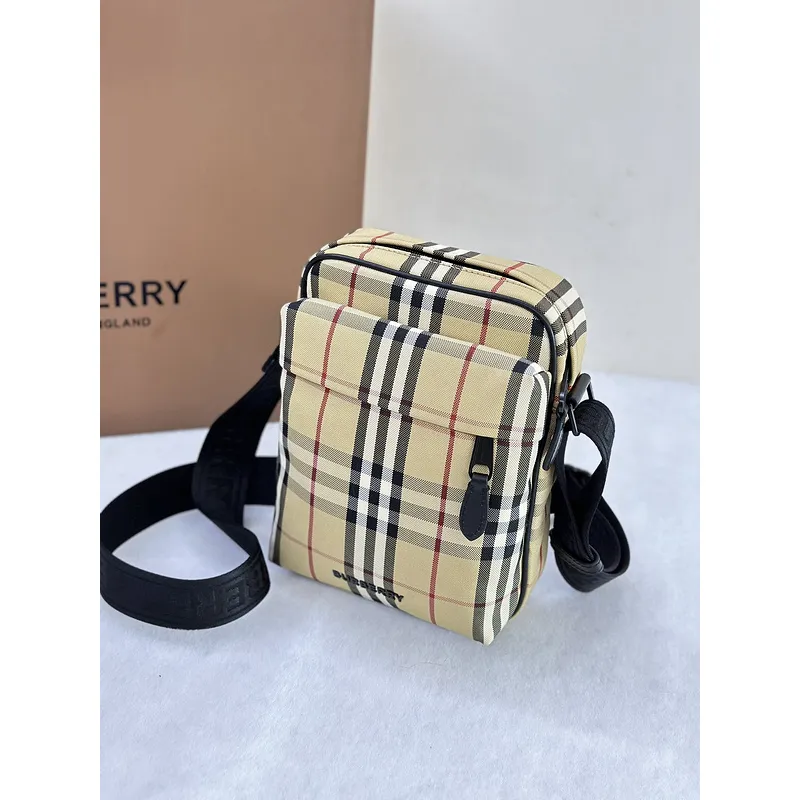Burberry Vintage Check Crossbody Bag With Adjustable Strap For Classic Style size:16×4×20cm #A54099