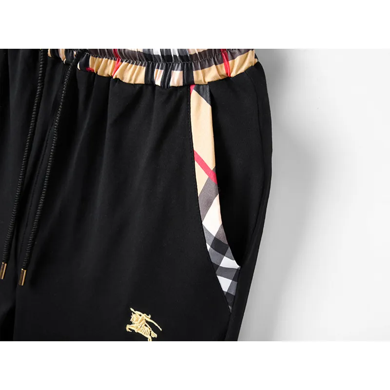 Burberry Tracksuits for Burberry Short Tracksuits for men #999921656