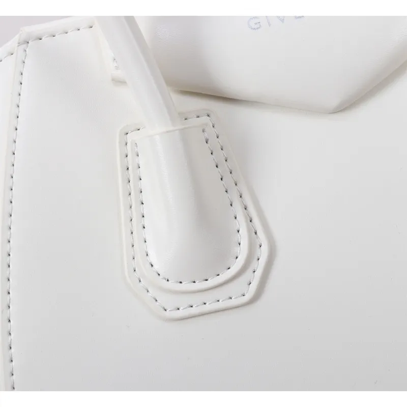Givenchy Antigona Handbags In Sophisticated Shades For Timeless Luxury Looks #A52341