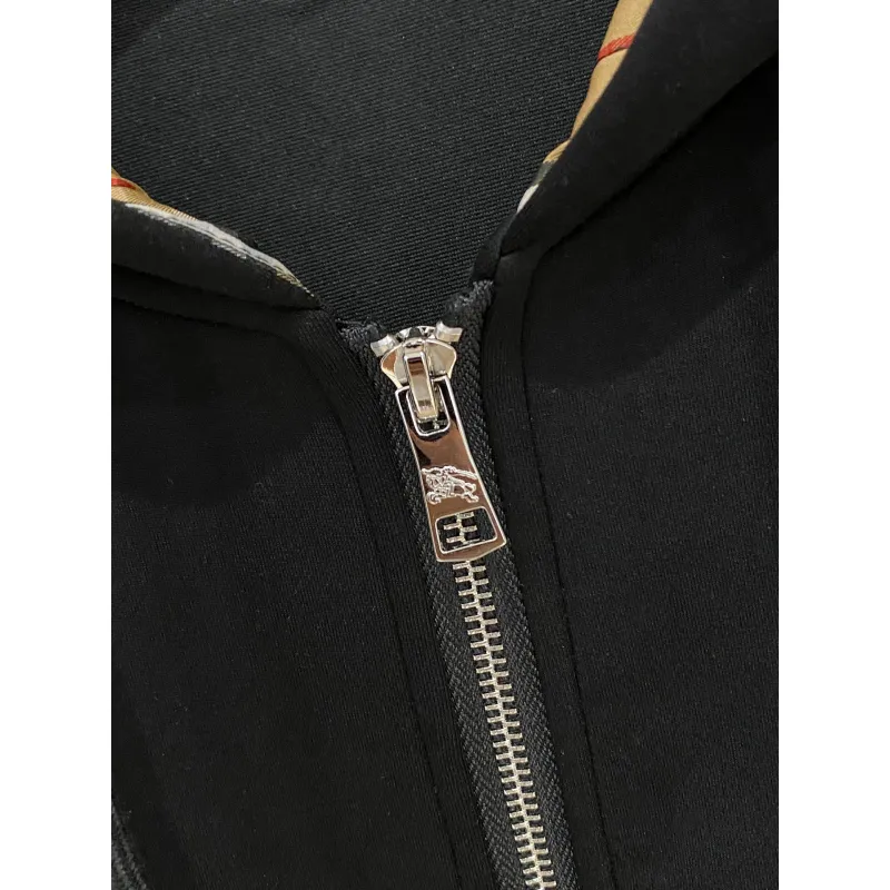 Burberry Tracksuits for Burberry Short Tracksuits for men #A60163