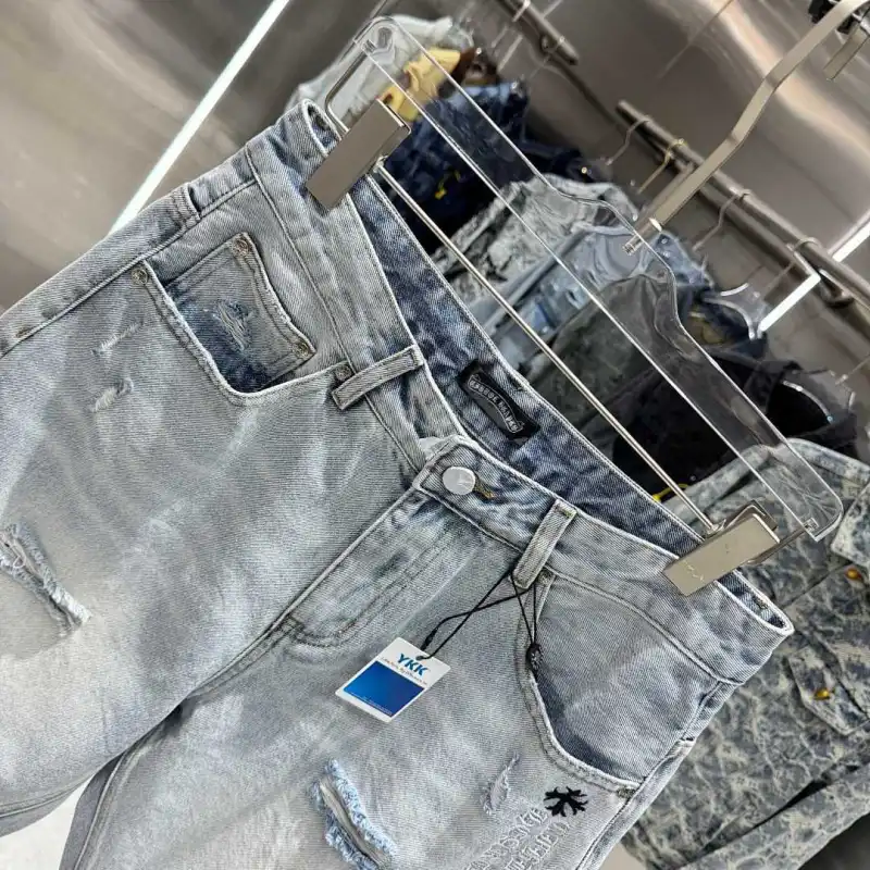 Chrome Hearts Pants for Chrome Hearts Short pants for men #A62999