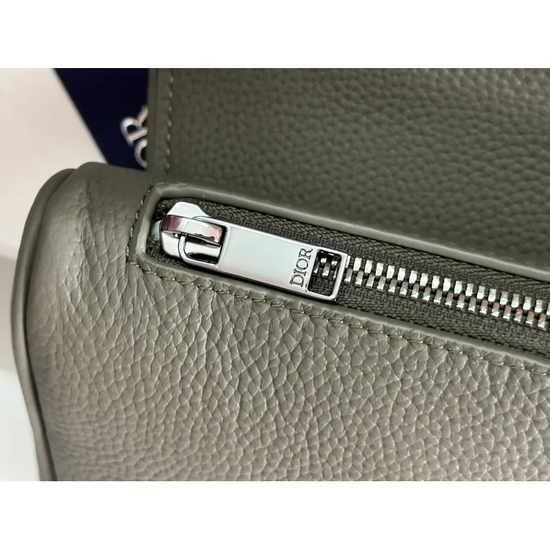 D-ior Saddle Belt Bag in Olive Green Leather With Signature Strap Design size:27×20×5cm #A54111 D-ior Saddle Belt Bag in Olive Green Leather With Signature Strap Design size:27×20×5cm #A54111
