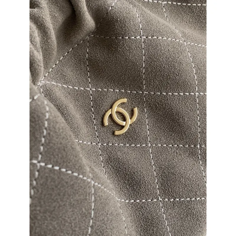 Chanel 26S Quilted Drawstring Bucket Bag, 17 x 22 x 8 cm #A63221