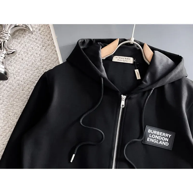 Burberry Tracksuits for Mens long tracksuits #A55070