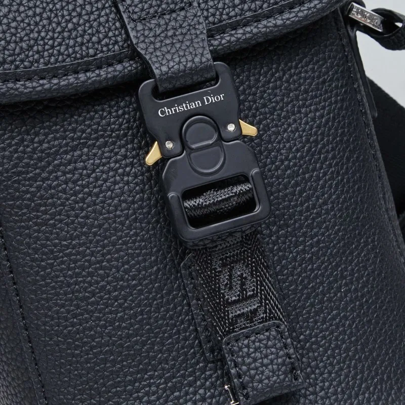 Vertical flip messenger bag for Man #A56192