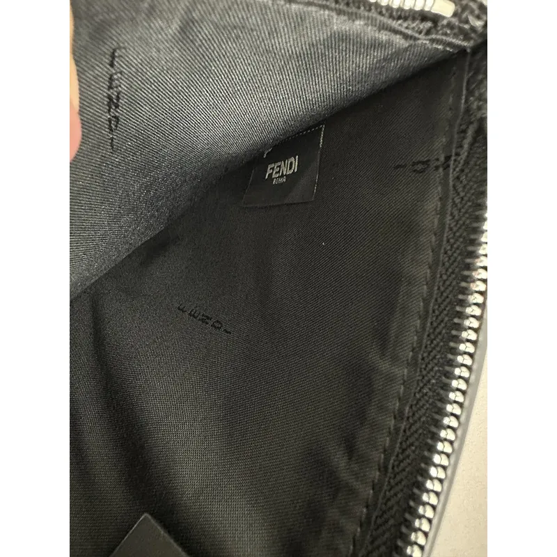 Fendi Pouch Sleek Black Leather Minimalist Logo Redefining Timeless Elegance size:30×20cm #A54204 Fendi Pouch Sleek Black Leather Minimalist Logo Redefining Timeless Elegance size:30×20cm #A54204