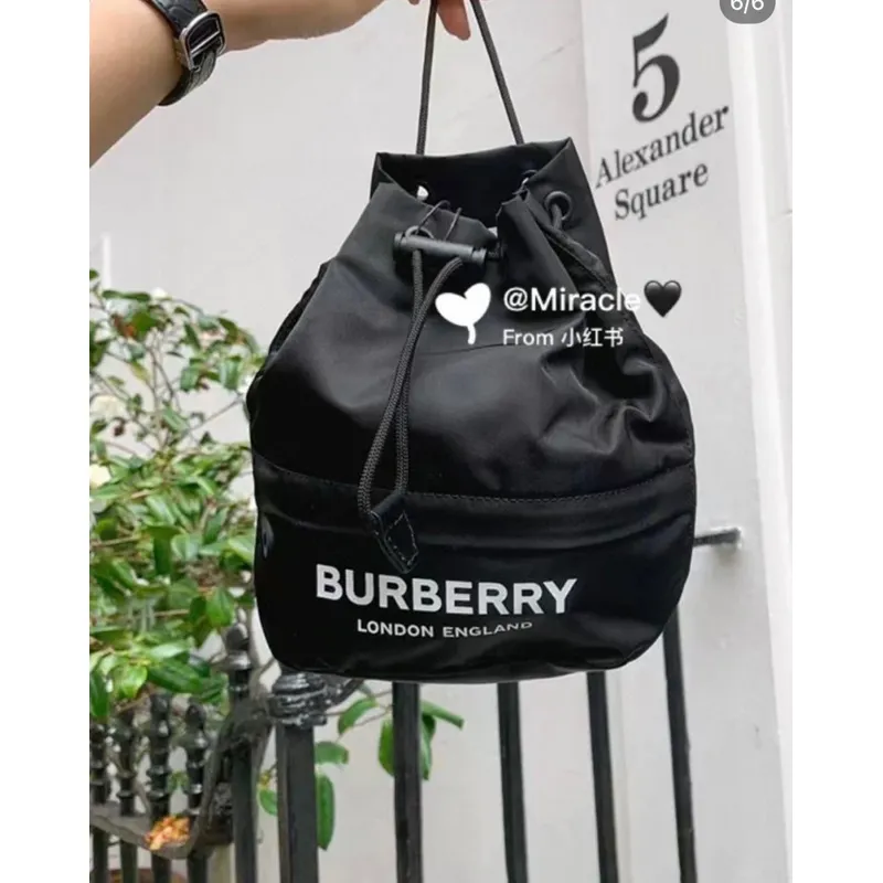 Burberry Bucket Bags Showcasing Iconic Patterns and Stylish Designs #A50418
