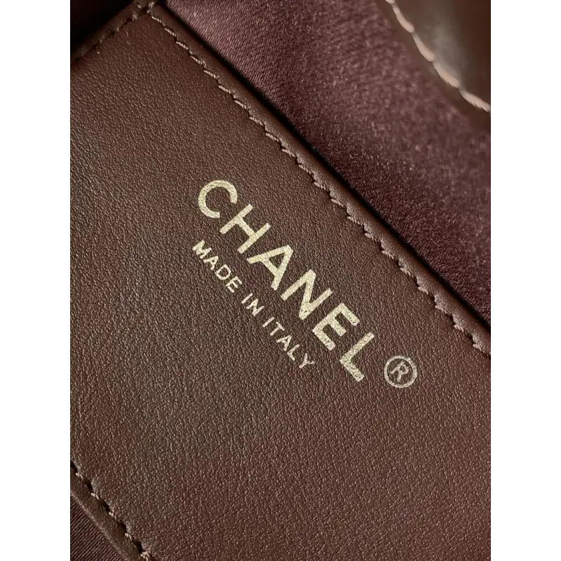 Chanel Quilted Hobo Drawstring Bucket Bag 20-22-12.5cm #A63815