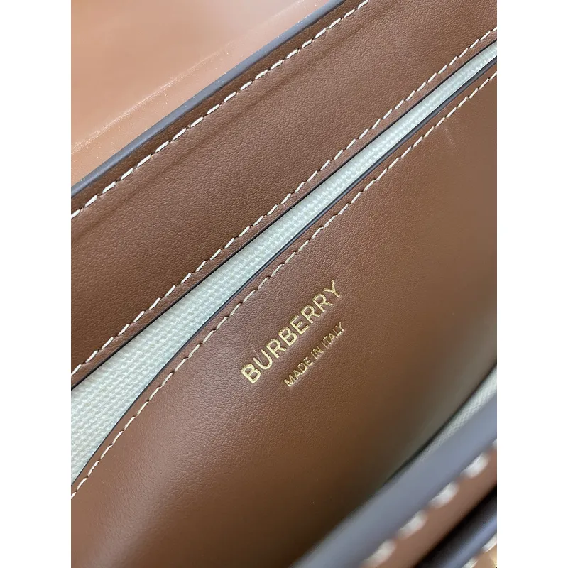 Burberry Crossbody Bag Logo Embroidered Strap &amp Leather A Nod to Heritage size:25×8×18cm #A54201