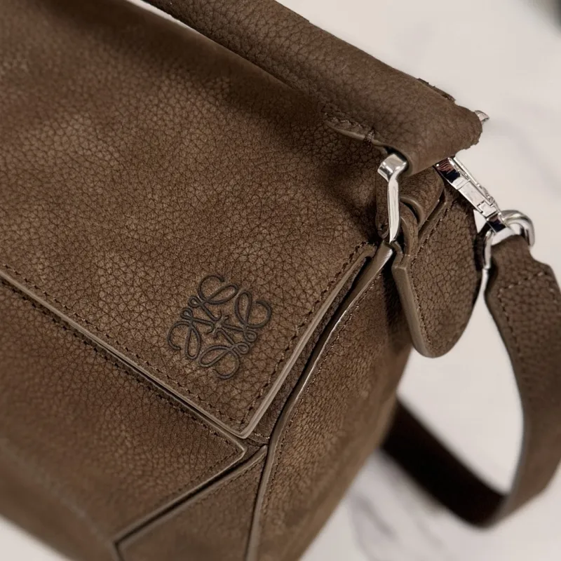 Loewe Featherlight Puzzle Suede Leather Bag 24x10.5x16CM #A63861